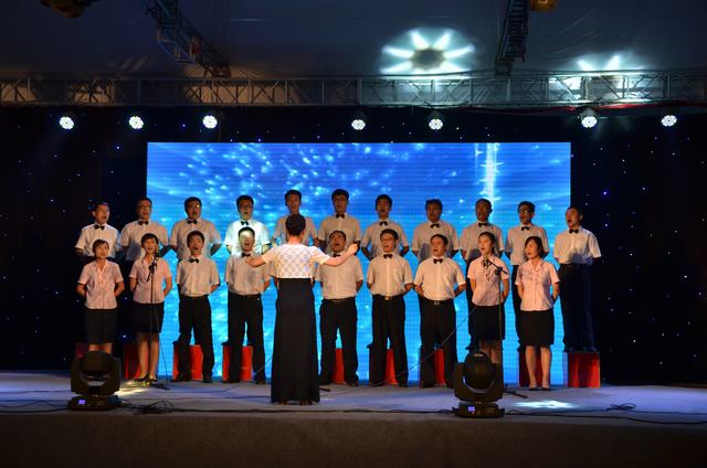 ��������  �������